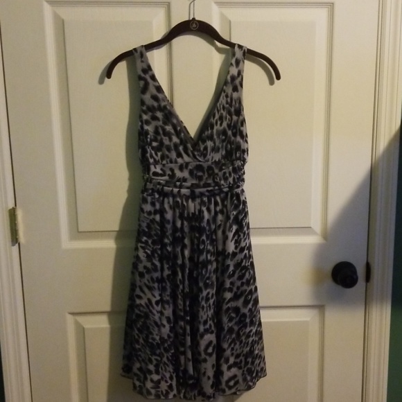 Dress - Picture 1 of 6